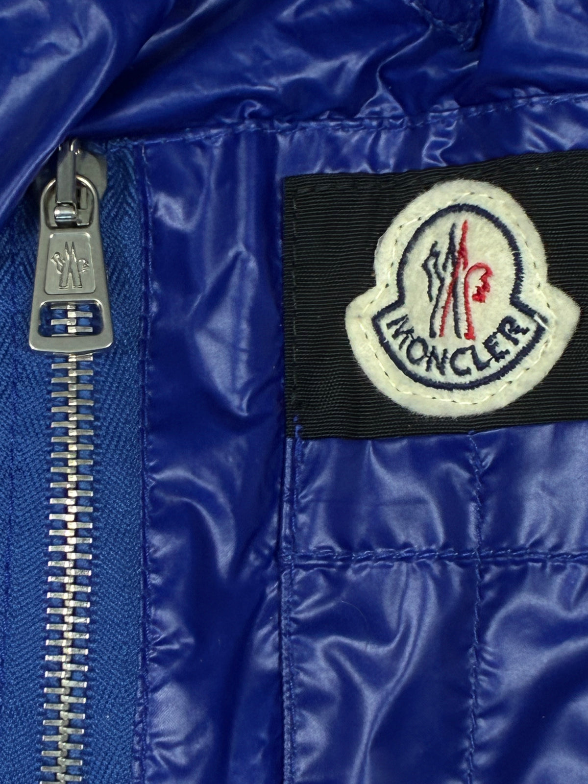 vintage Moncler windbreaker {M}