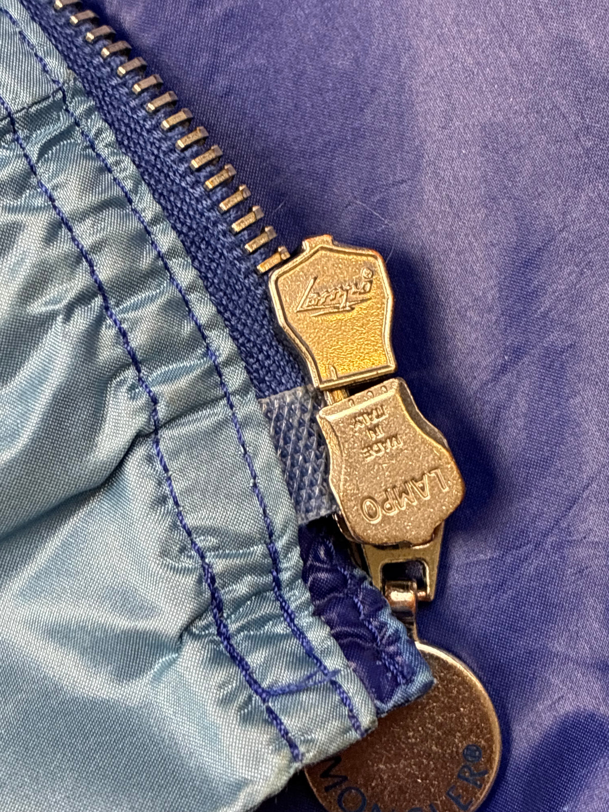 vintage Moncler windbreaker {M}