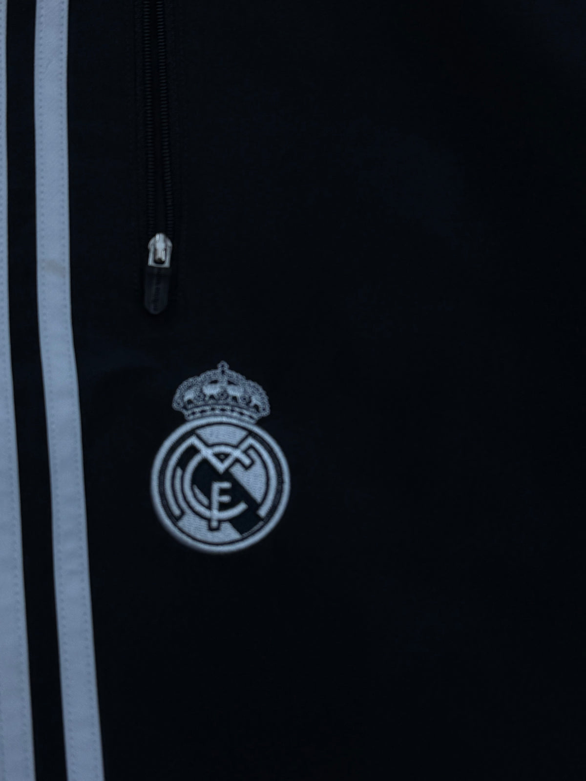 vintage Adidas Real Madrid trackpants {M}