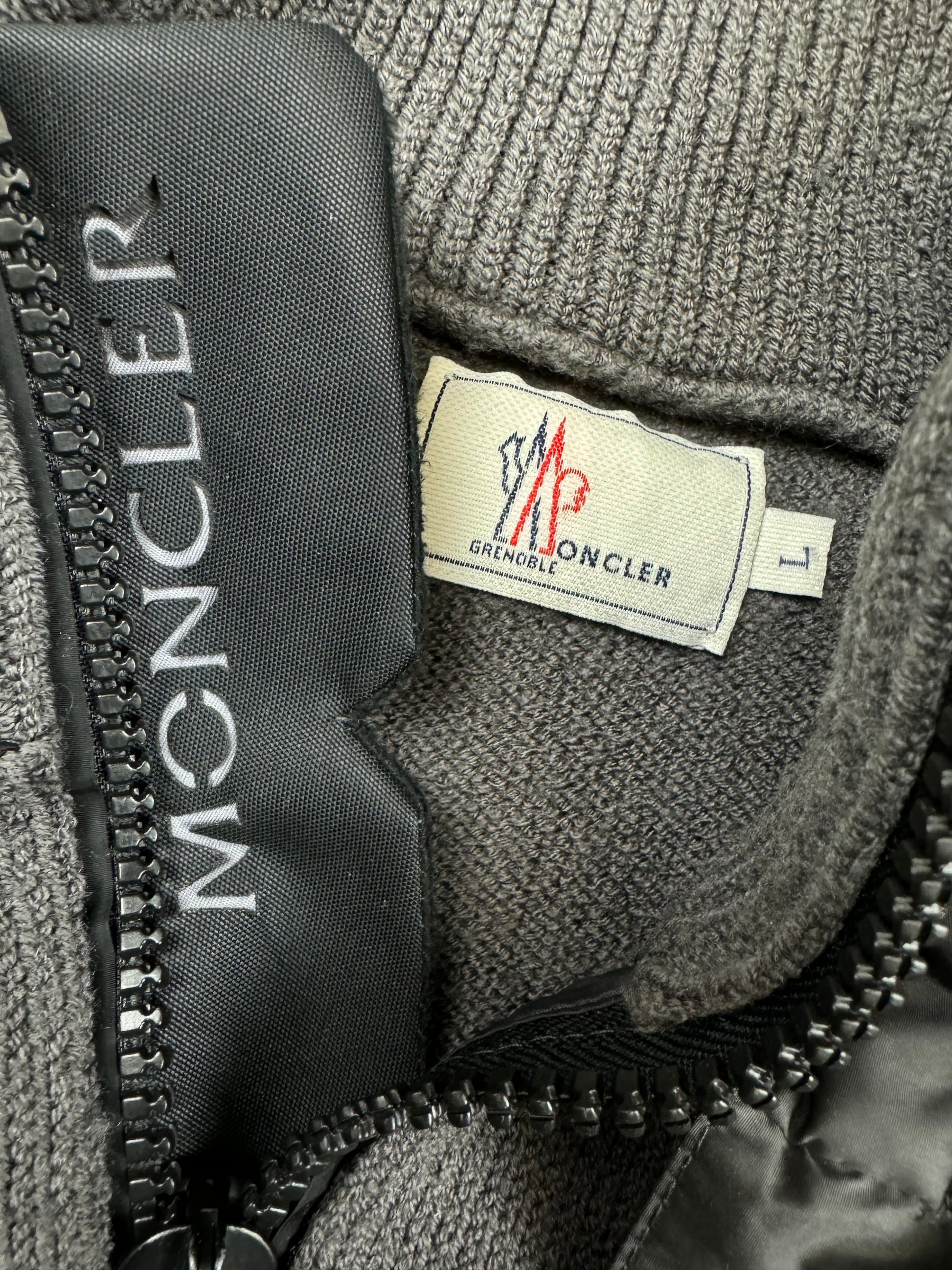 vintage Moncler sweatjacket {L}