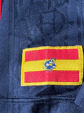 Cargar imagen en el visor de la galería, vintage Adidas Spain 1996 home jersey {XL}
