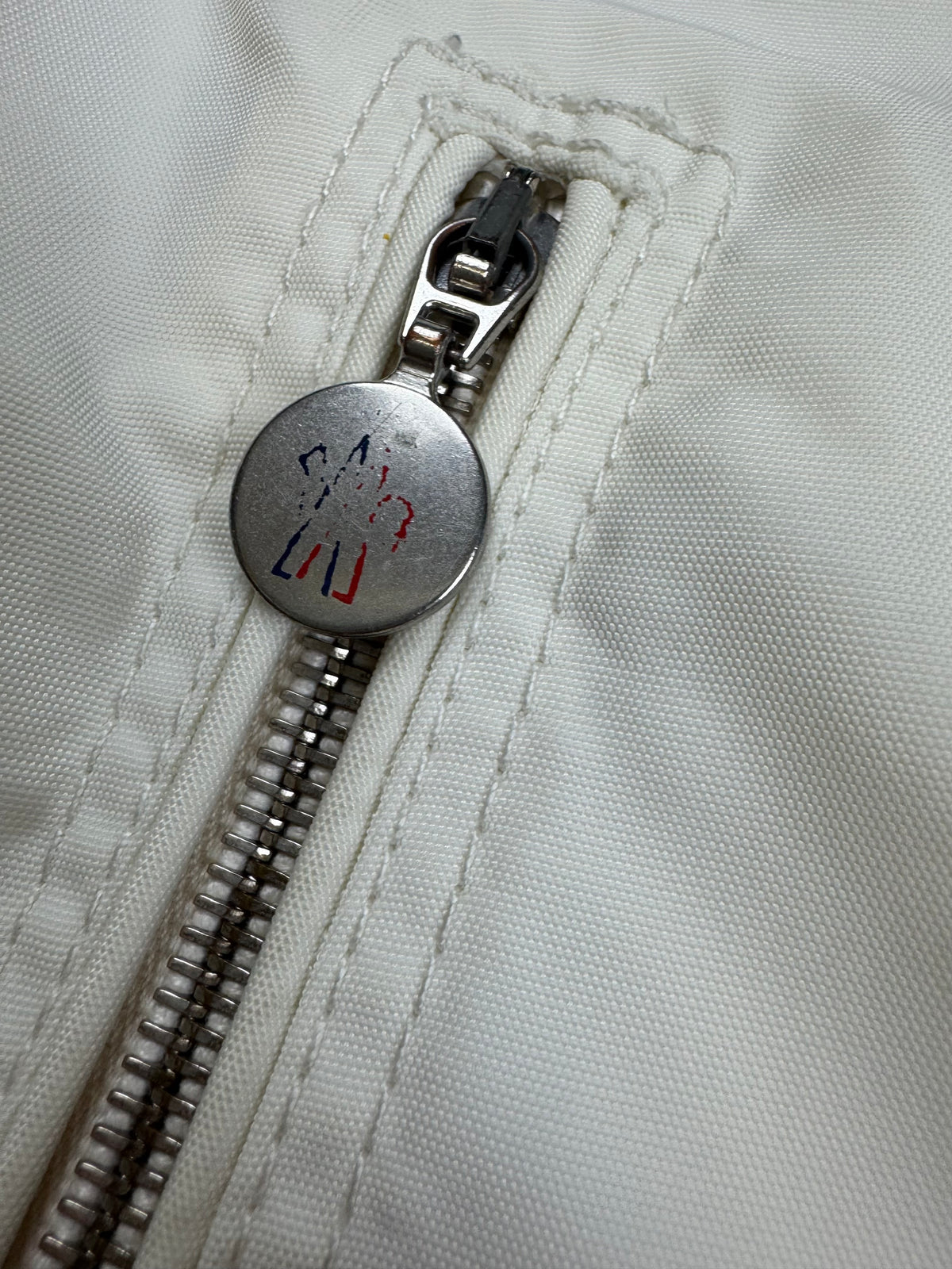 vintage Moncler windbreaker {M}