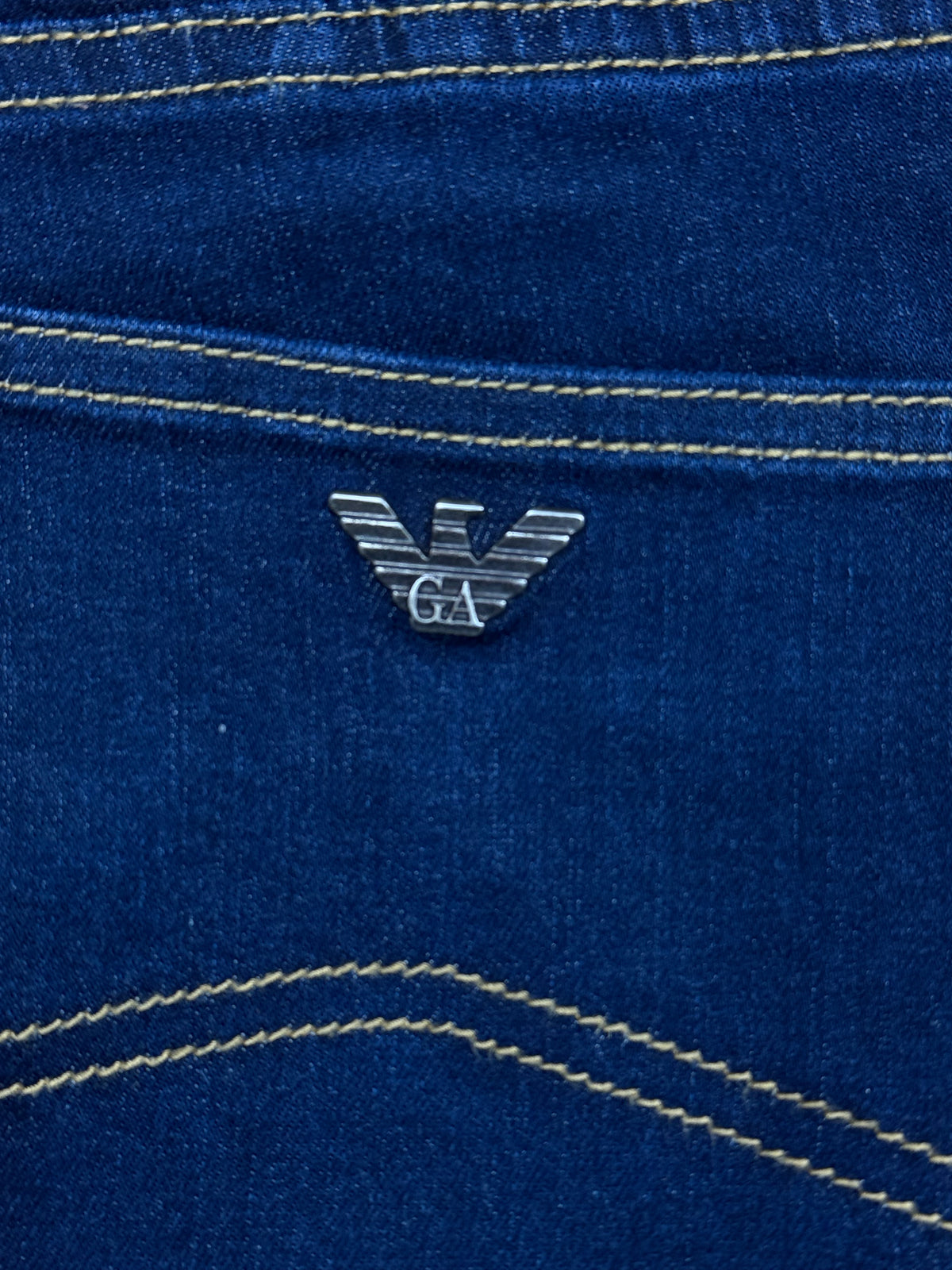 vintage Armani jeans {M}