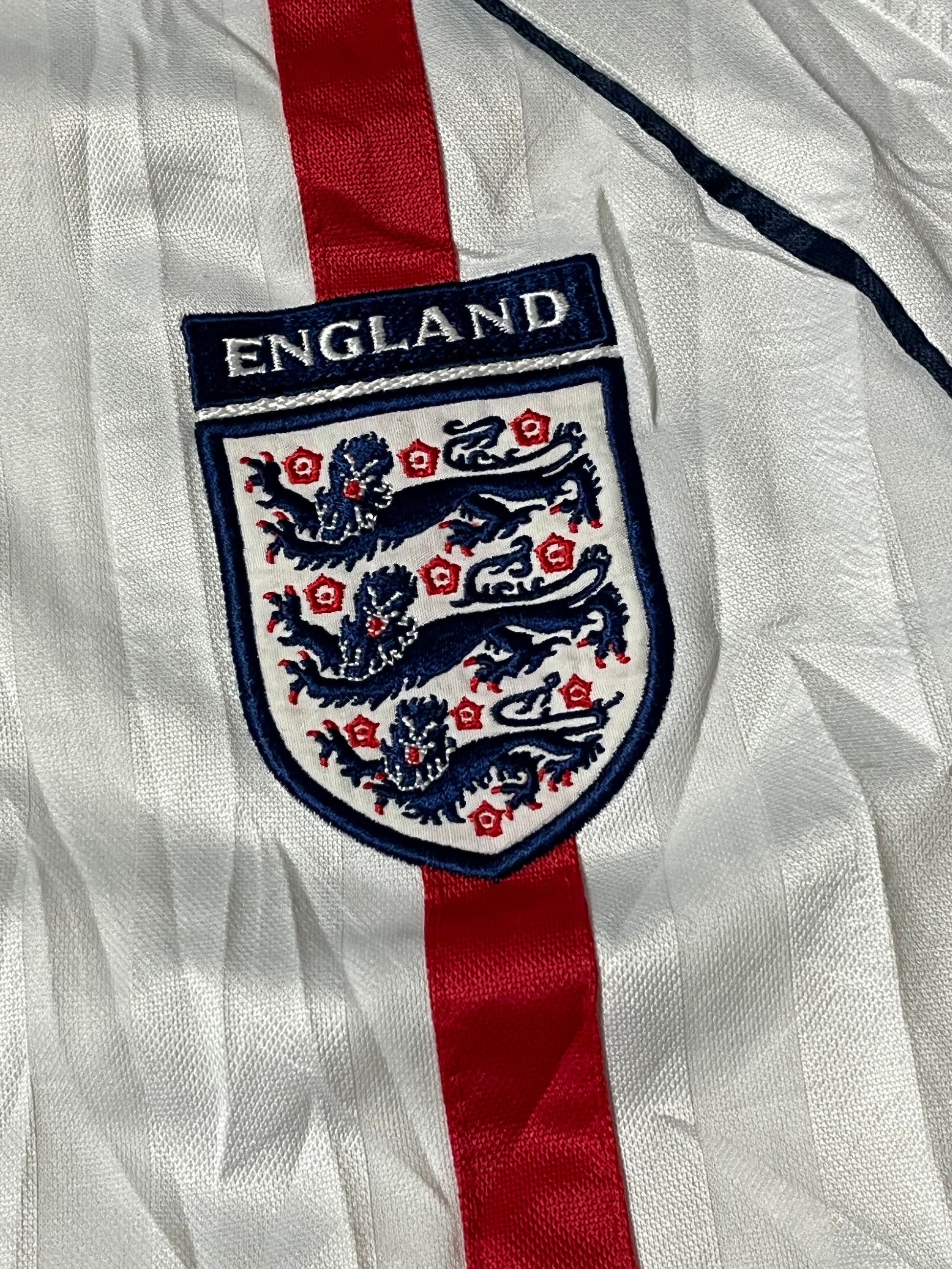 vintage Umbro England 2002 home jersey {L}