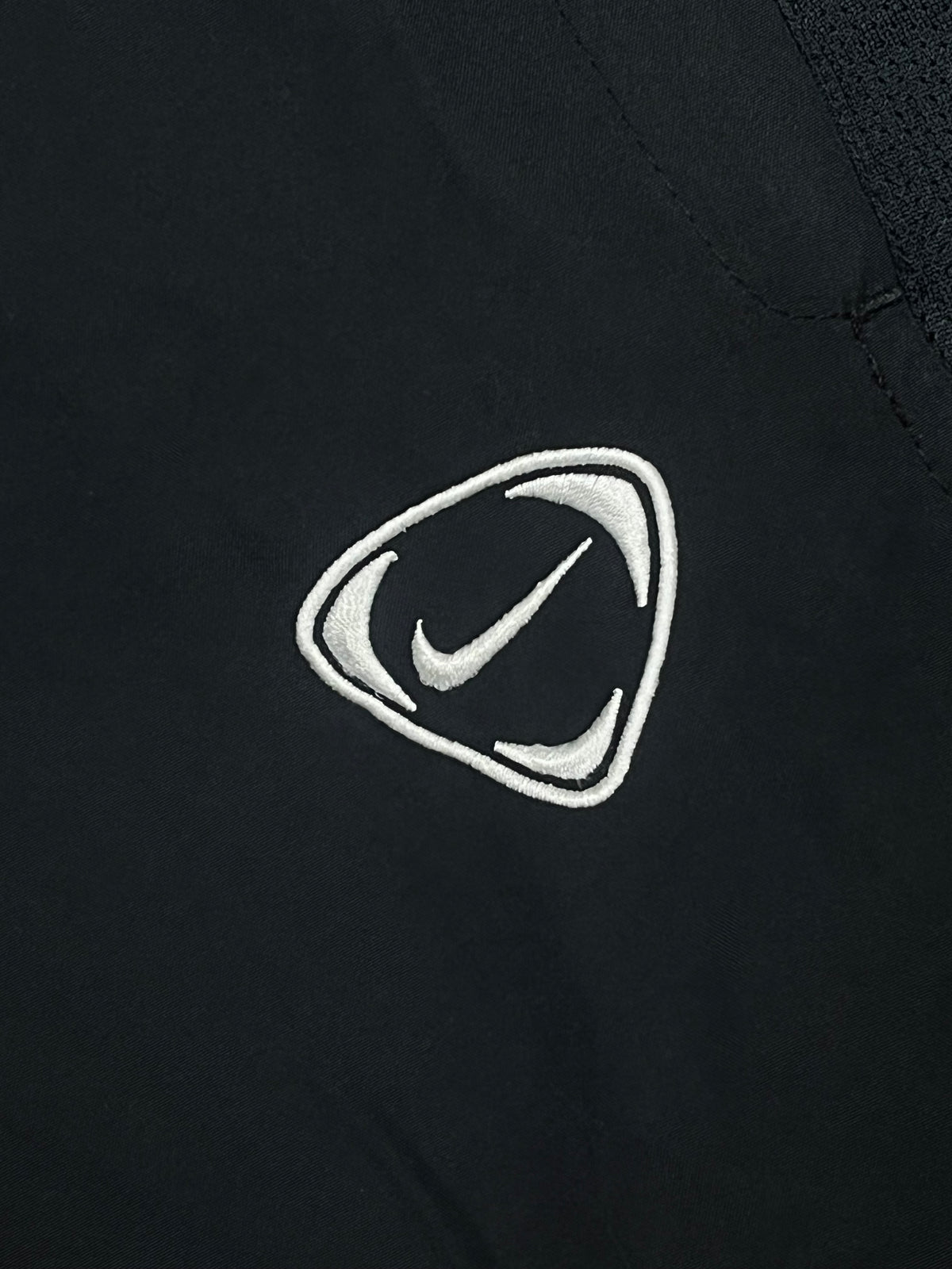 vintage Nike trackpants {S}