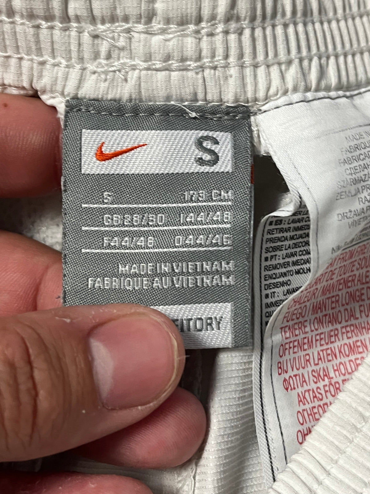 vintage Nike shorts {S}