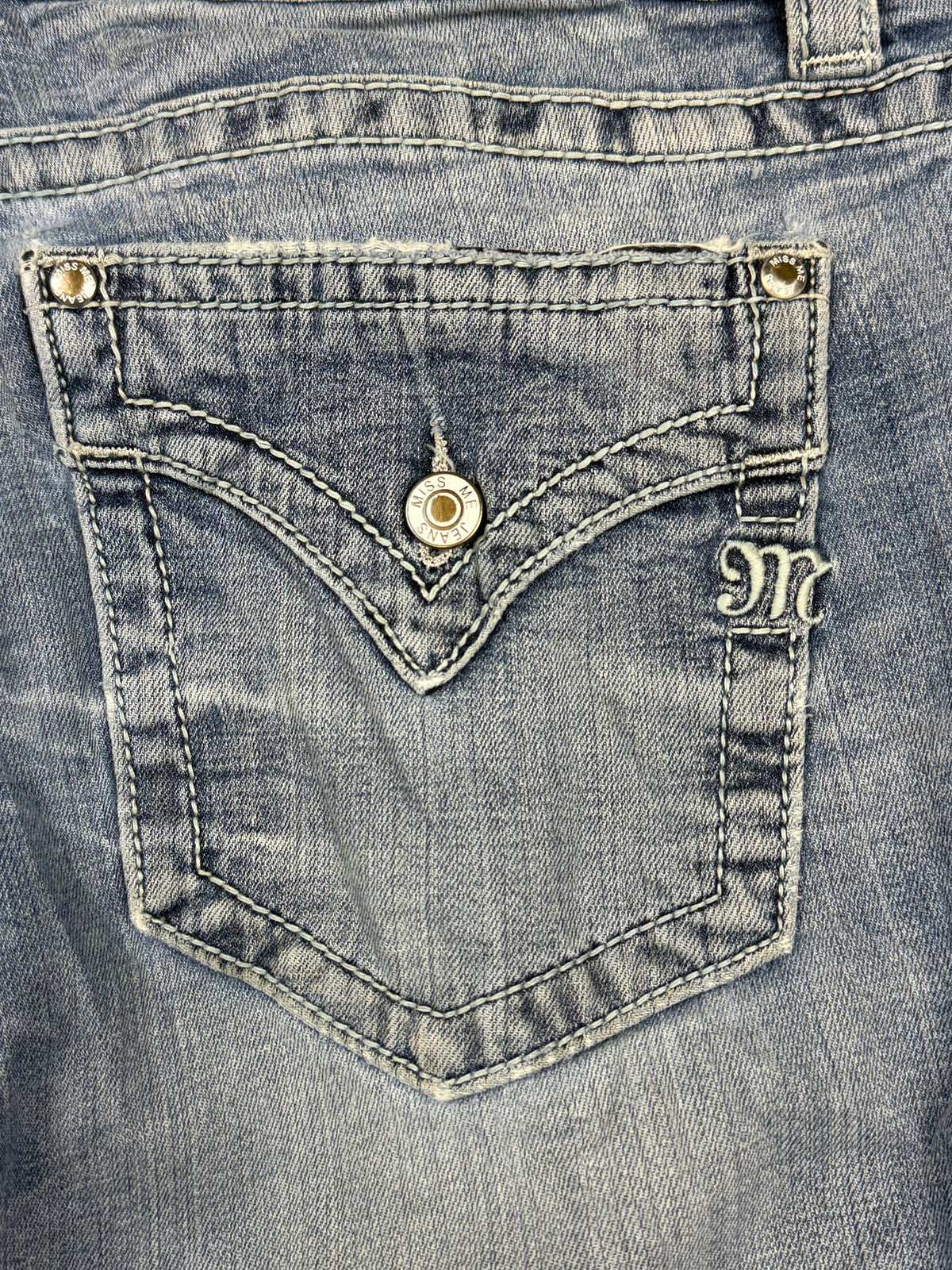 vintage Miss Me jeans {M}