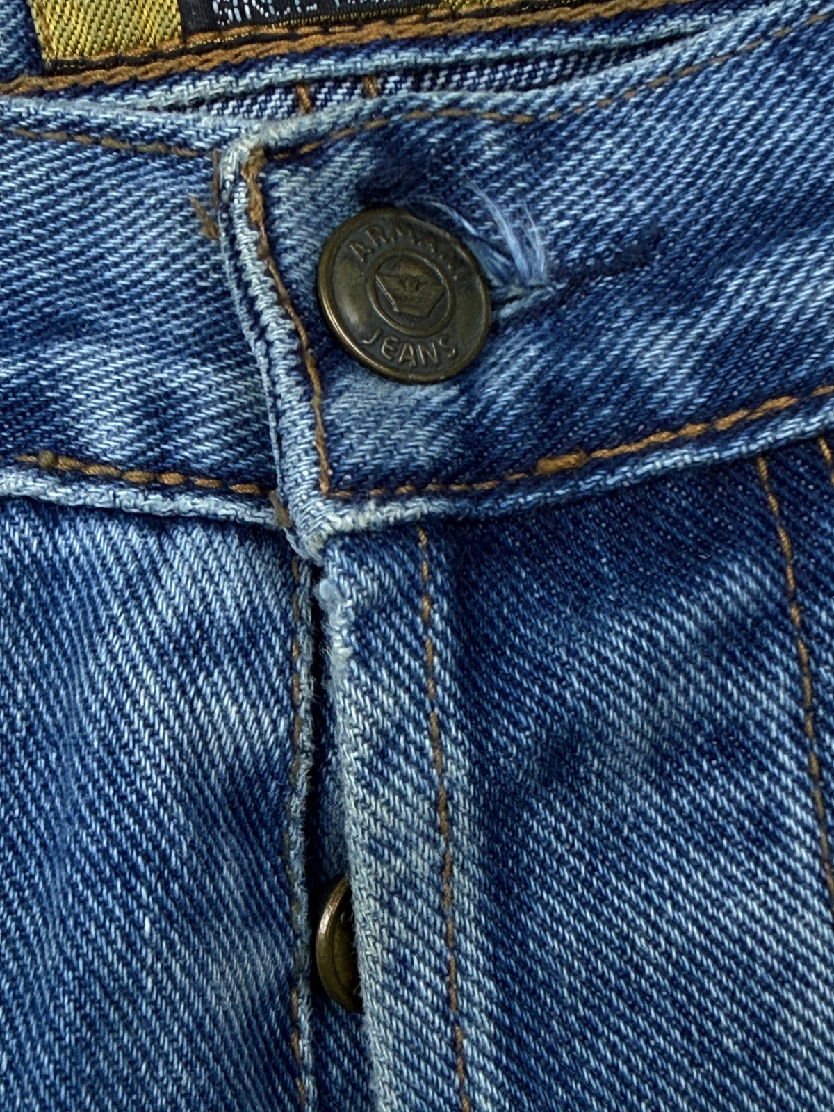 vintage Armani jeans {S}