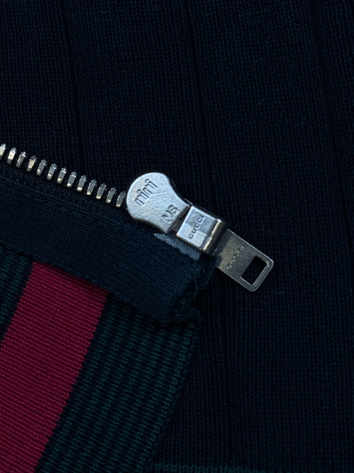 vintage Gucci sweatjacket {S}