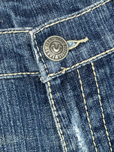 Lade das Bild in den Galerie-Viewer, vintage True Religion shorts {L}
