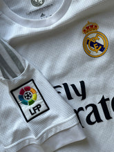 Charger l&#39;image dans la galerie, white Adidas Real Madrid 2015-2016 home jersey {L}
