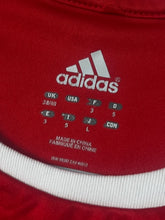 Carregar imagem no visualizador da galeria, vintage Adidas Fc Liverpool trainingsjersey {L}
