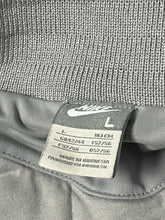 Carregar imagem no visualizador da galeria, vintage Nike TN / TUNED winterjacket {L}
