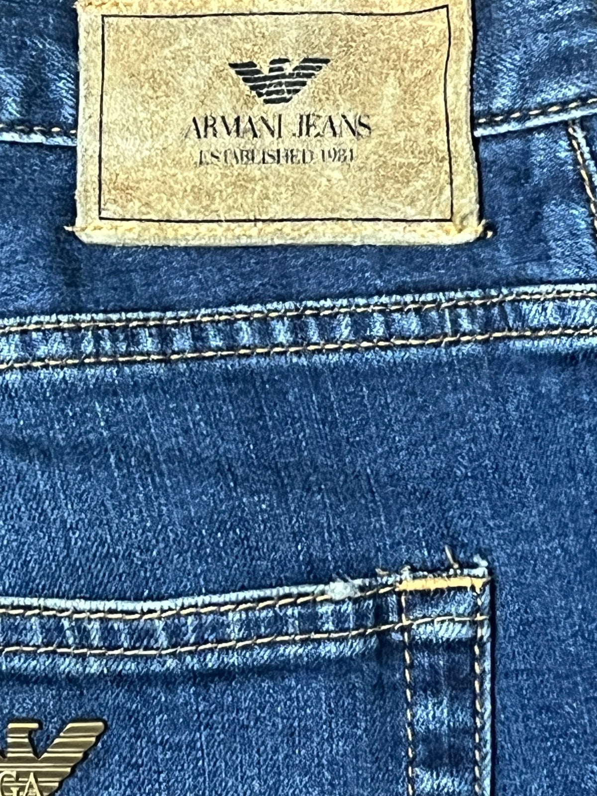 vintage Armani jeans {M}