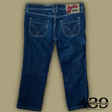 Load image into Gallery viewer, vintage Dolce &amp; Gabbana 3/4 jeans {S}
