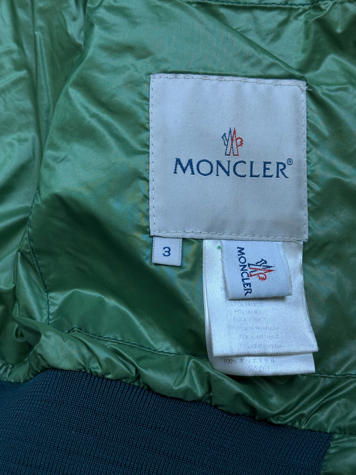 vintage Moncler windbreaker {M}