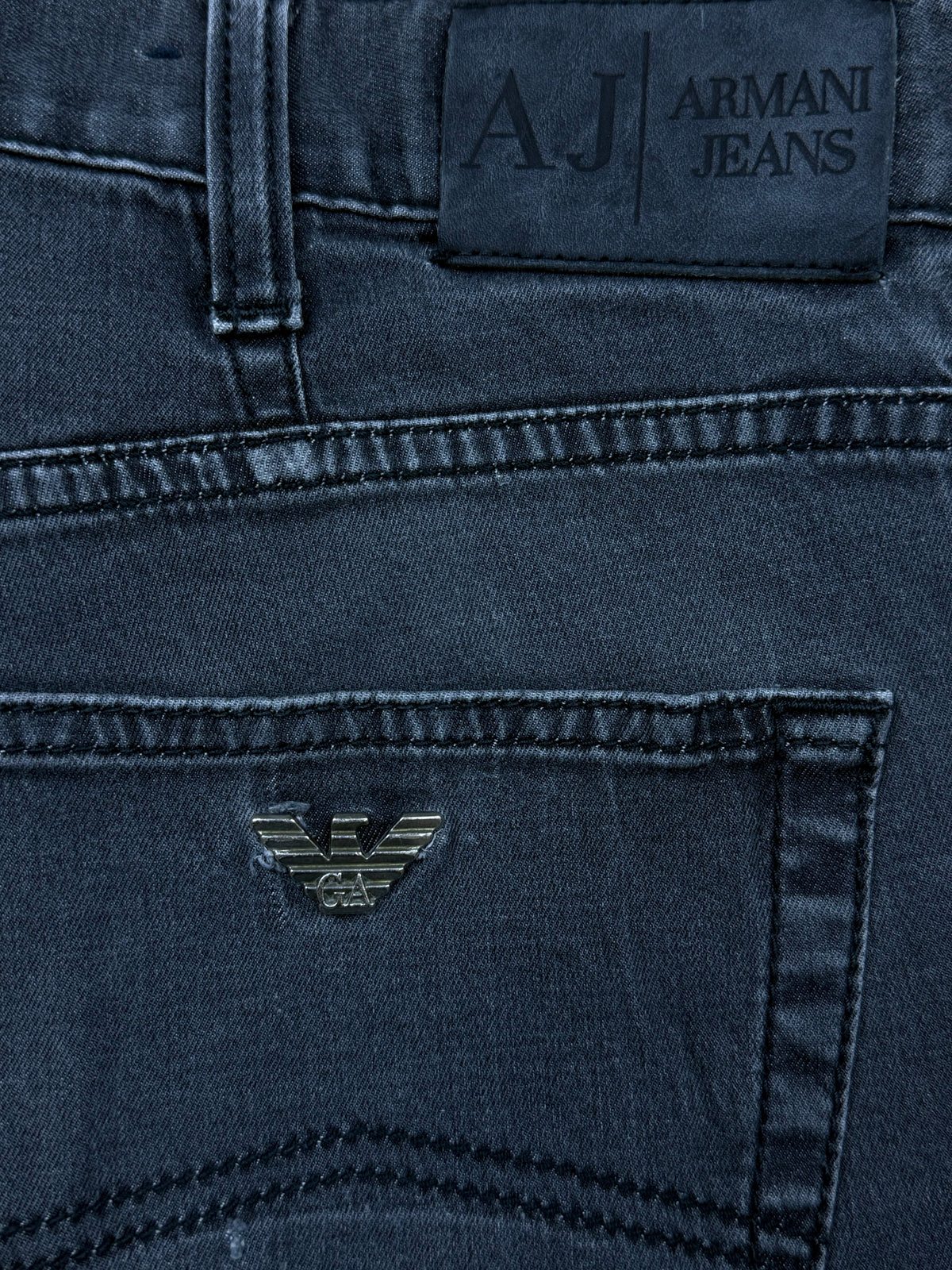 vintage Armani jeans {S}