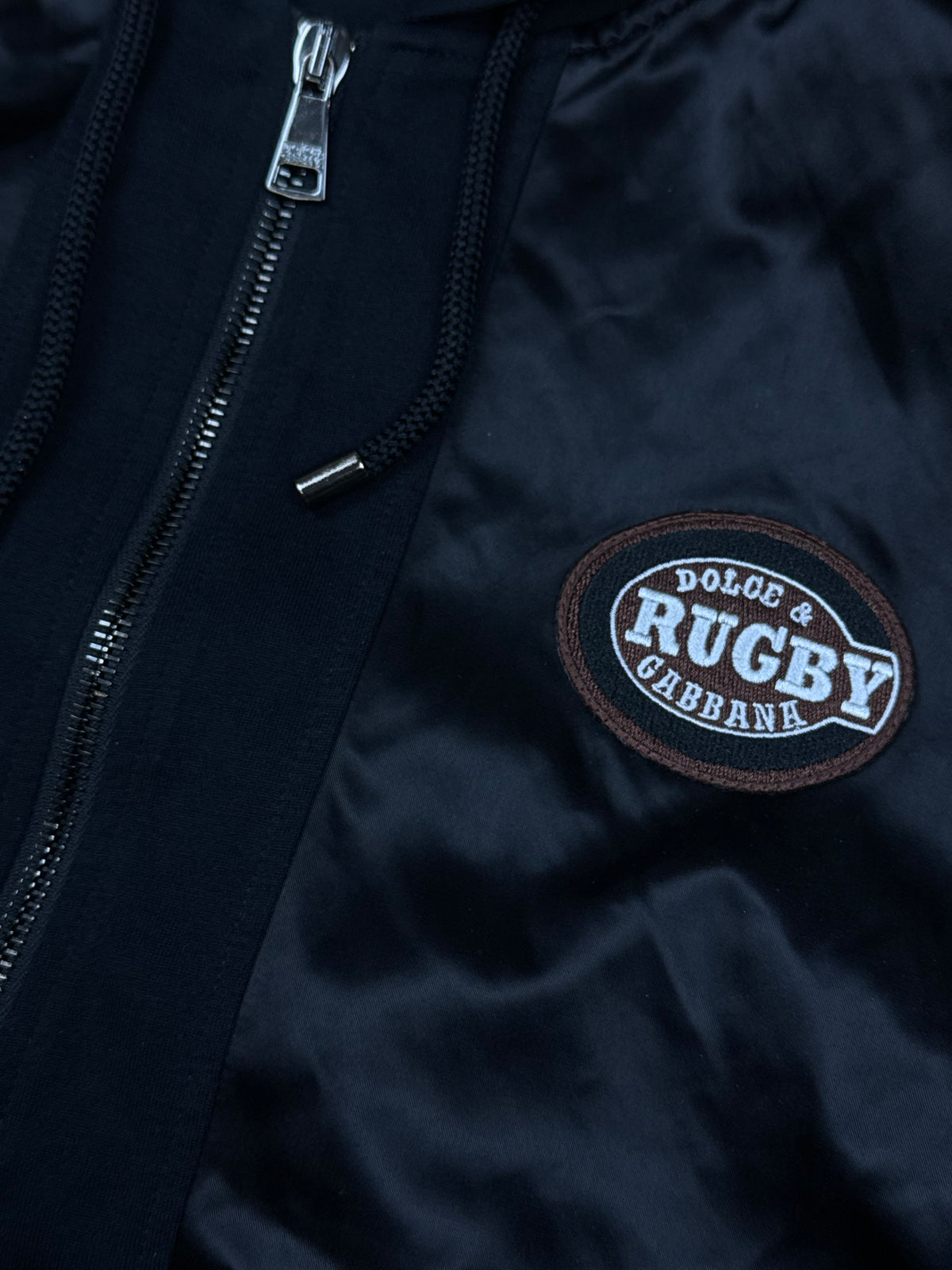 vintage Dolce & Gabbana windbreaker {L}