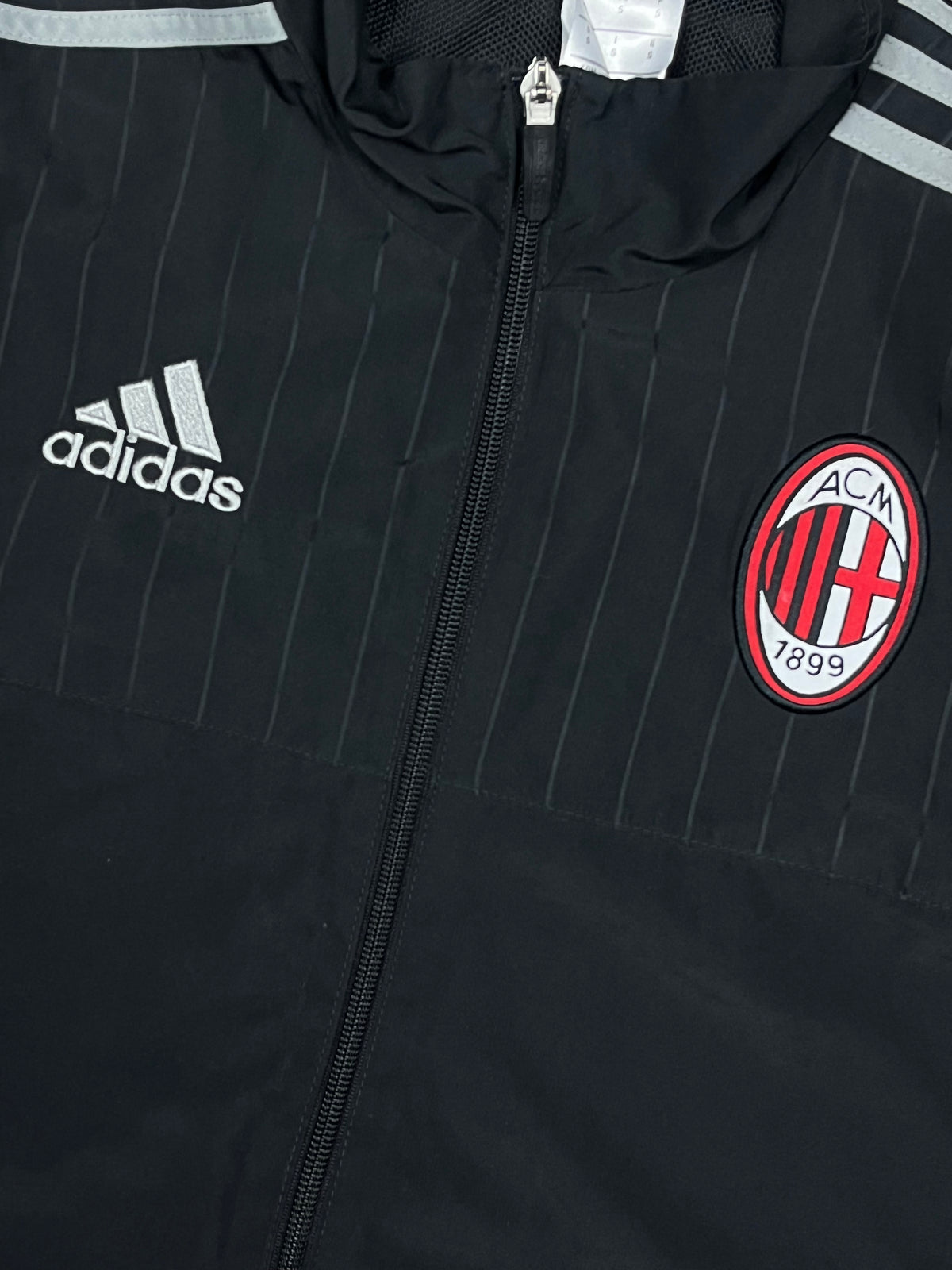 vintage Adidas Ac Milan trackjacket {XS}