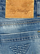 Load image into Gallery viewer, vintage Armani jeans {S}
