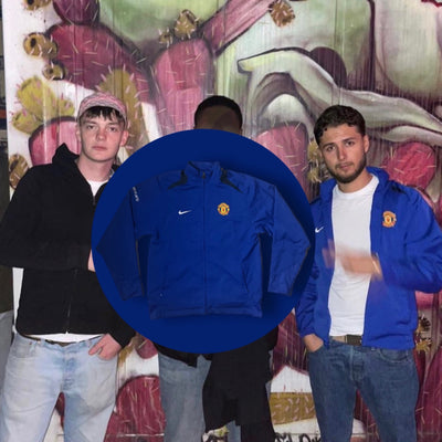 vintage Nike Manchester United windbreaker {M}