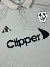 Cargar imagen en el visor de la galería, grey Adidas Leeds United away jersey 2020-2021 {XL}
