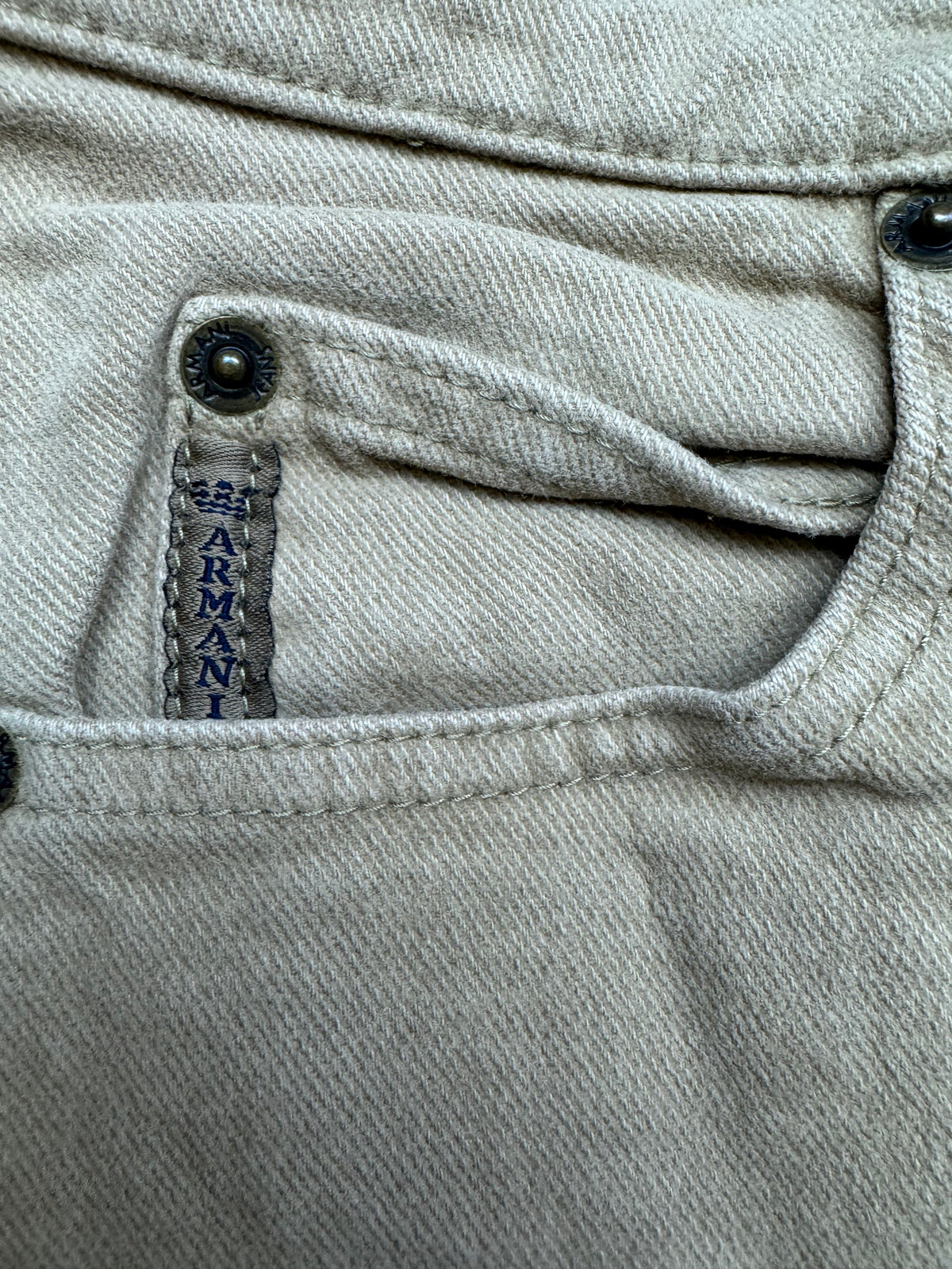 vintage Armani jeans {S}