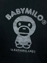 Load image into Gallery viewer, vintage BAPE a bathing ape t-shirt {M}
