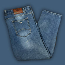 Carregar imagem no visualizador da galeria, vintage Emporio Armani jeans {L}
