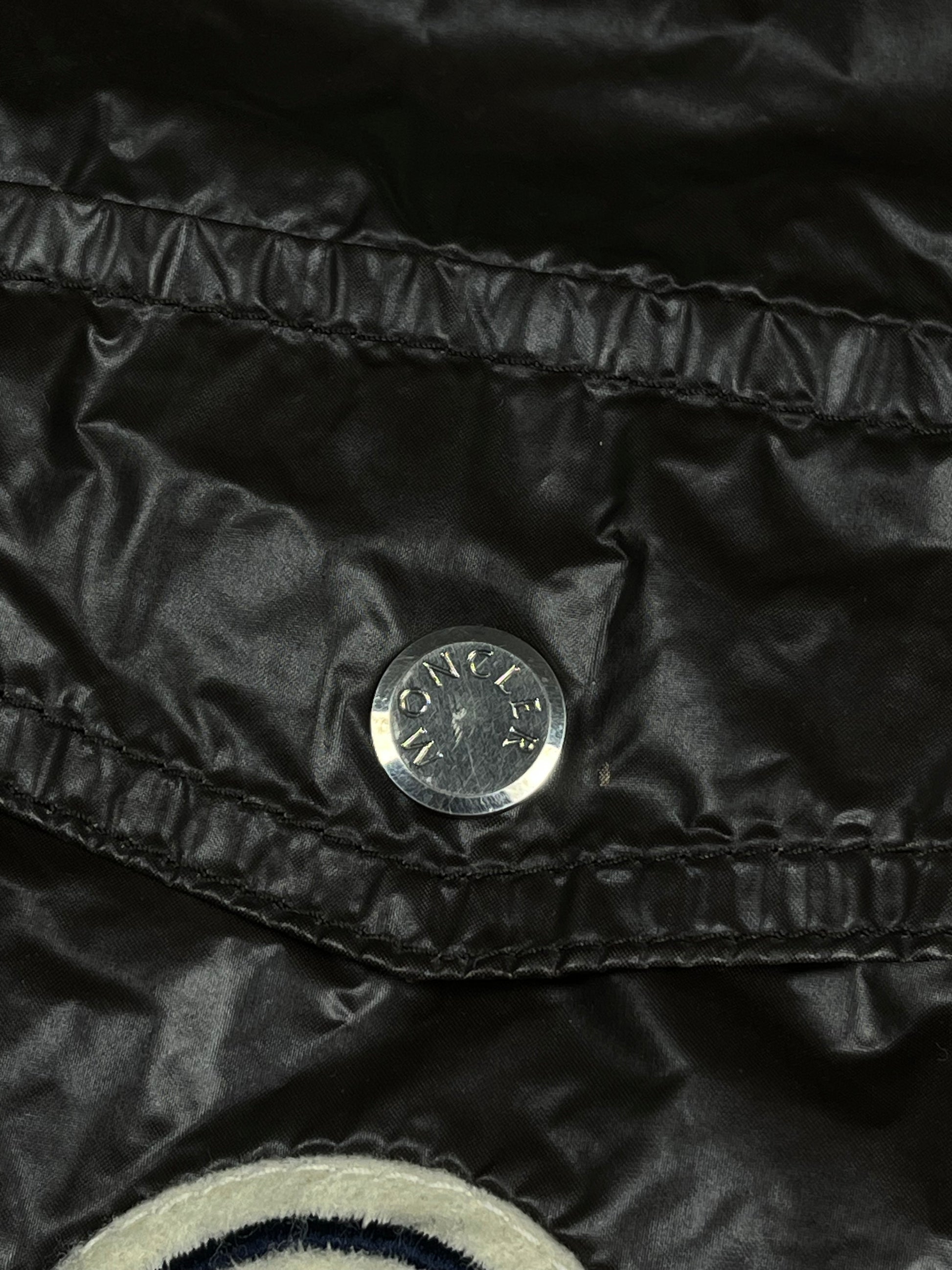 vintage Moncler windbreaker {M}