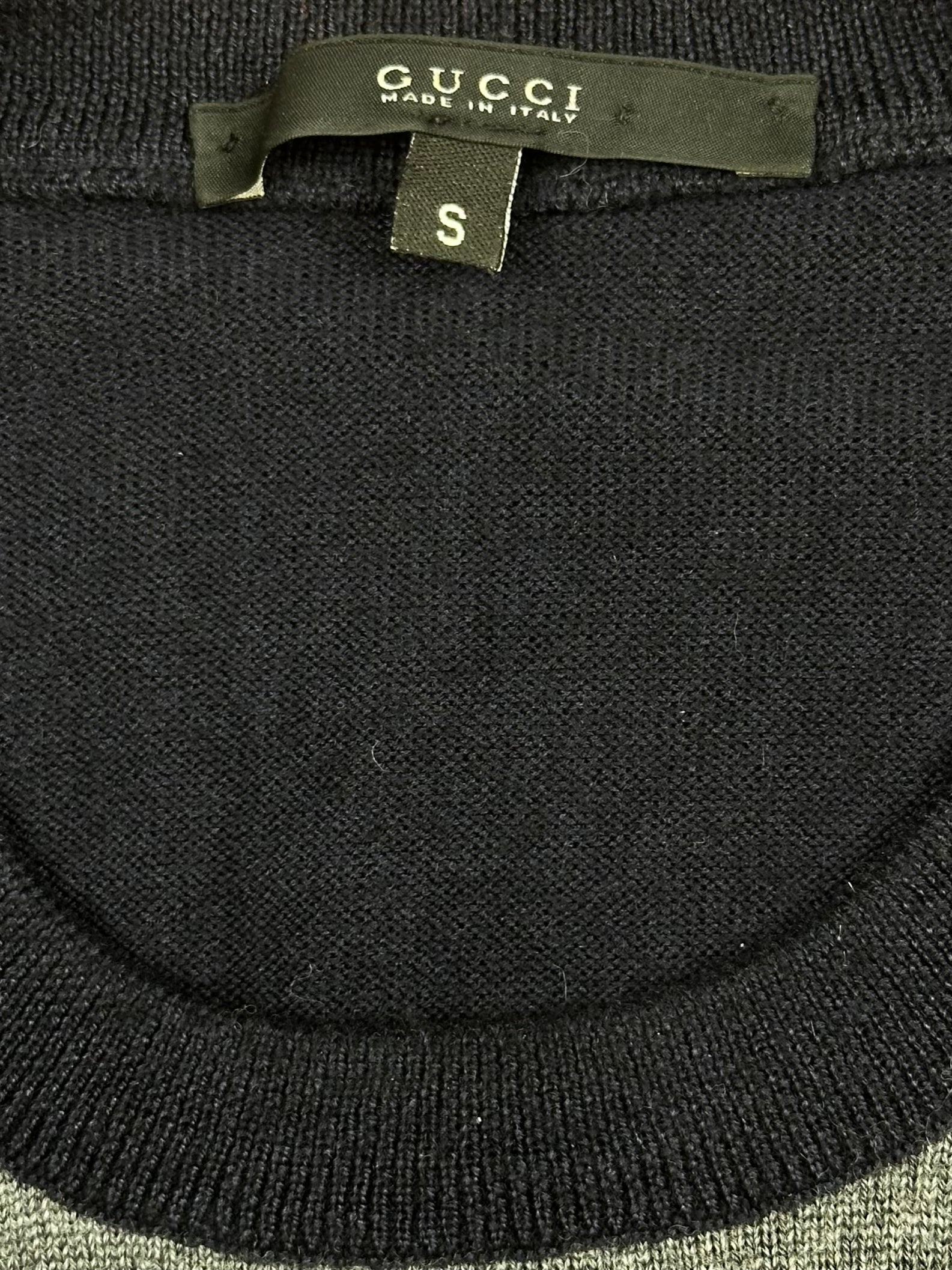 vintage Gucci sweater {S}