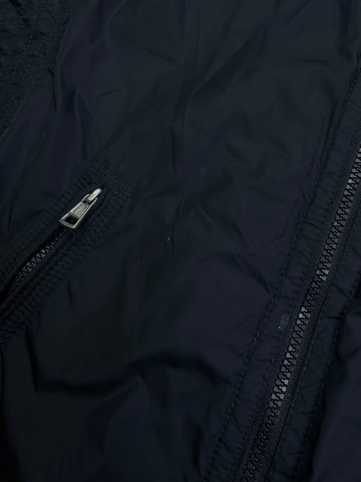 vintage navyblue Moncler windbreaker {XL}