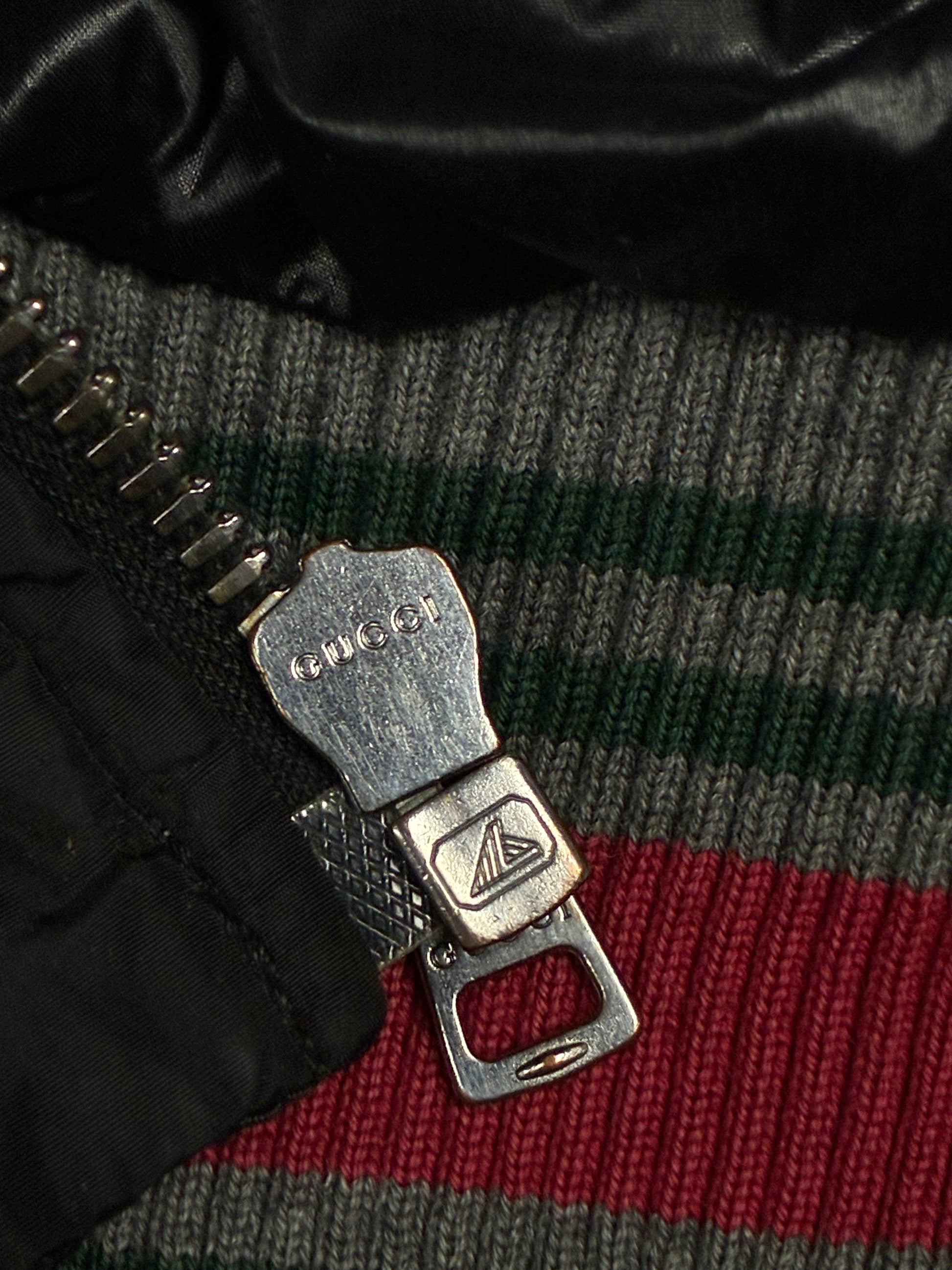 vintage Gucci bomber {S}