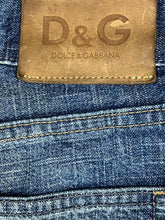 Cargar imagen en el visor de la galería, vintage Dolce &amp; Gabbana jorts {M}
