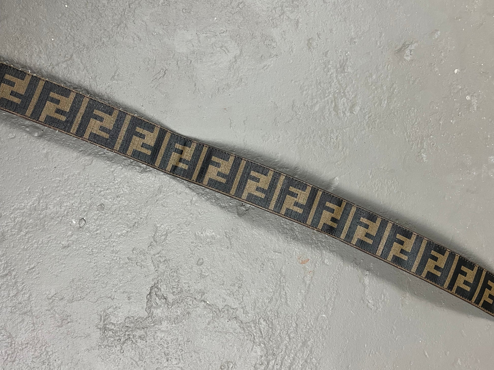 vintage reversible Fendi belt