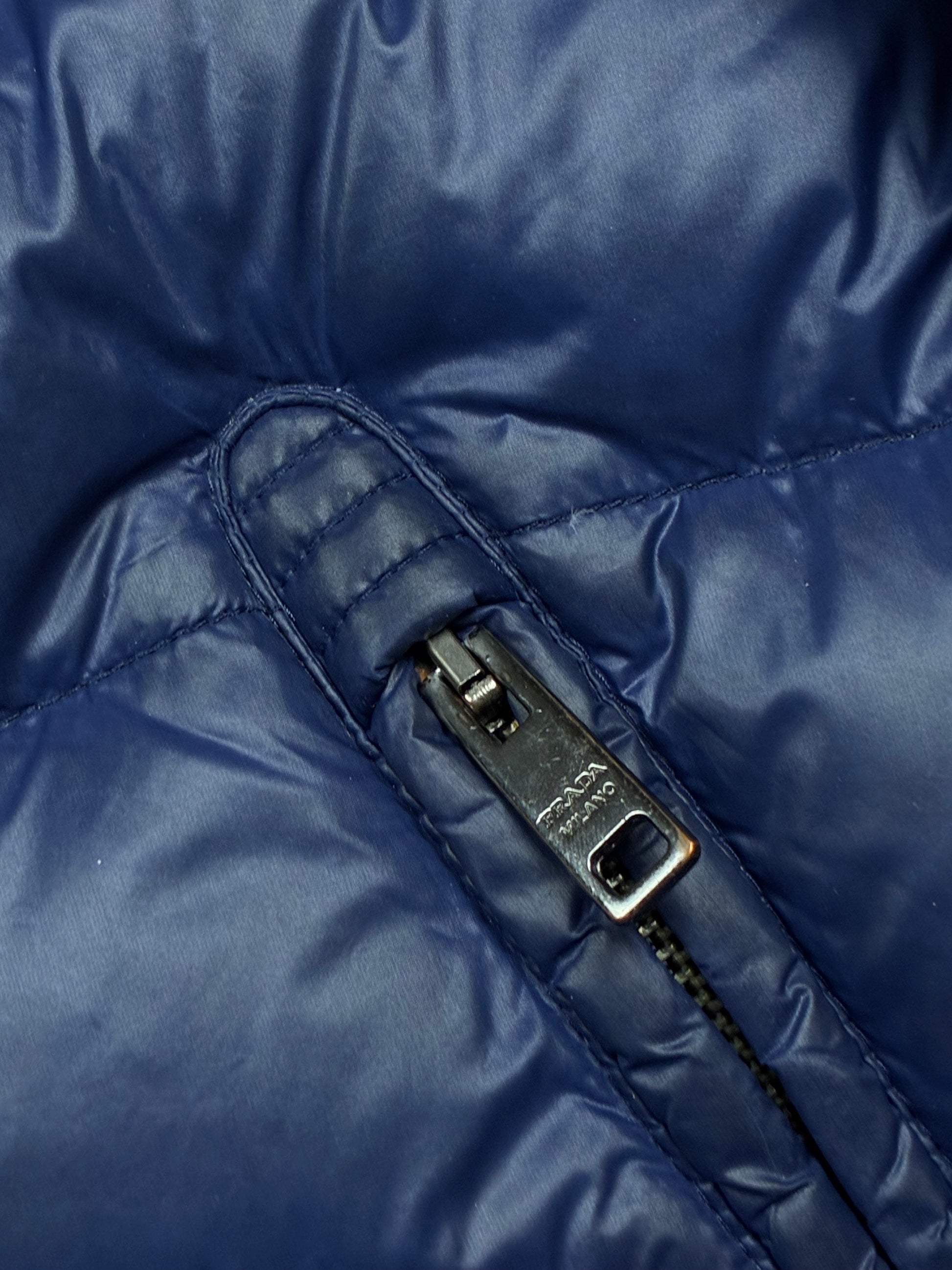 vintage Prada pufferjacket {S}