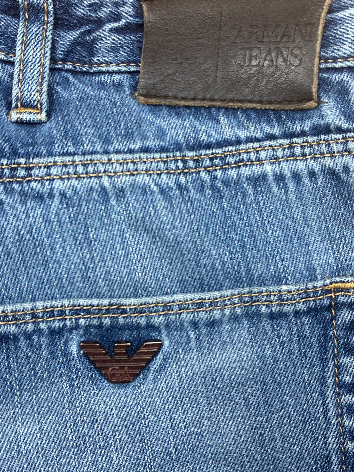 vintage Armani jeans {M}