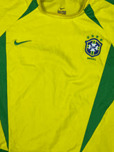 Load image into Gallery viewer, vintage Nike Brasil 2002 home jersey {M}
