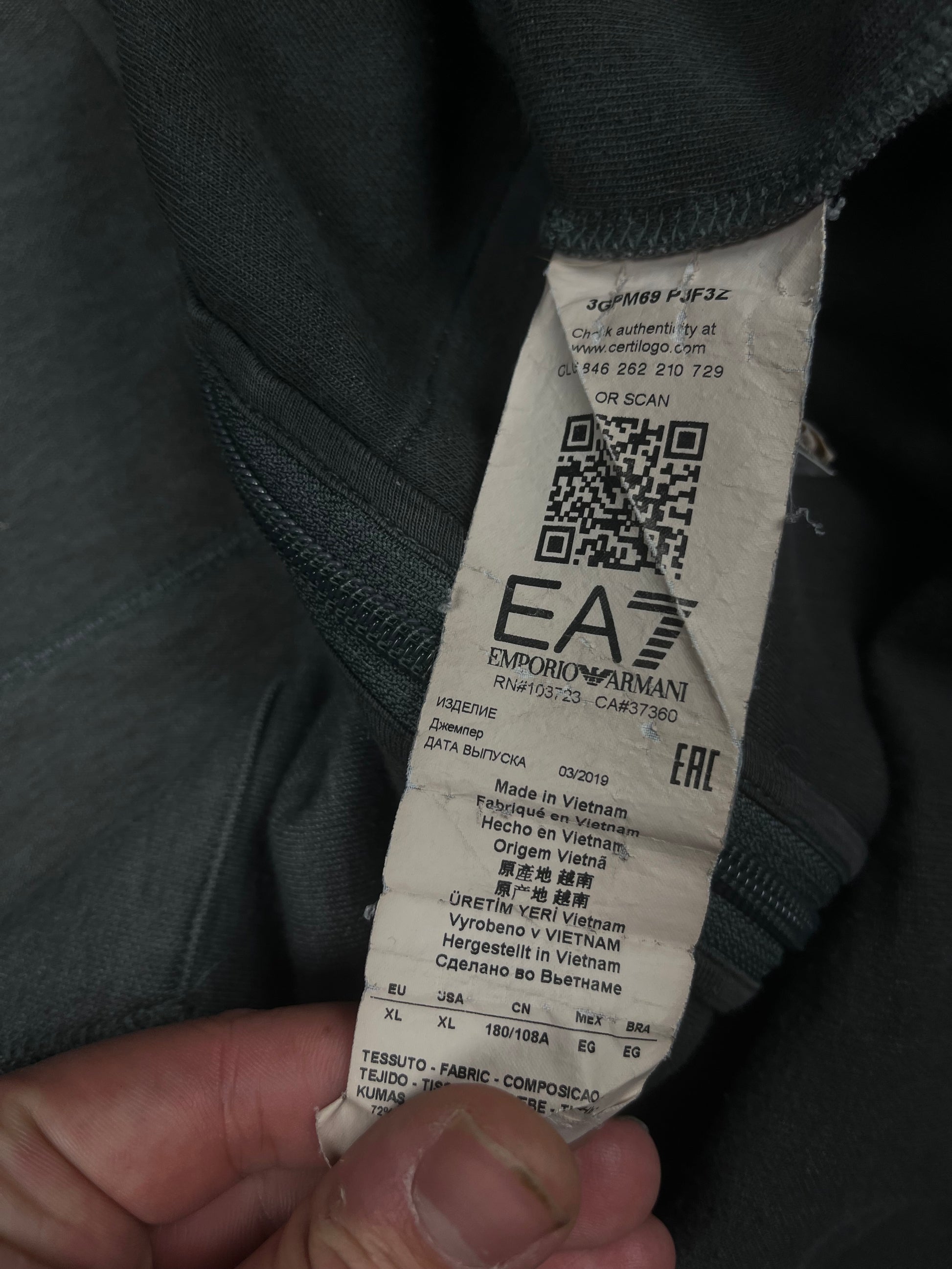 vintage EA7 Emporio Armani sweatjacket {XL}