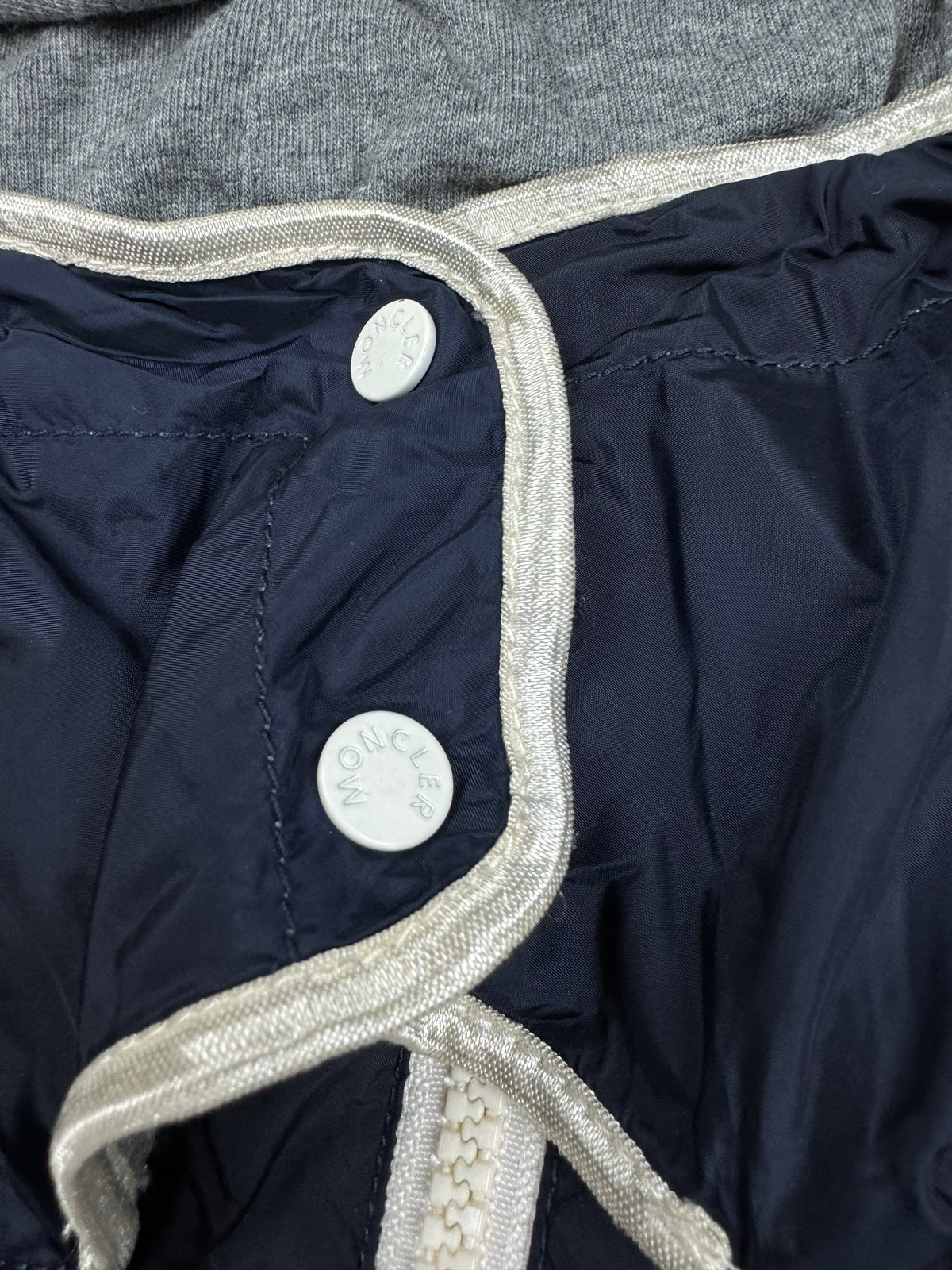 vintage Moncler windbreaker {XS}