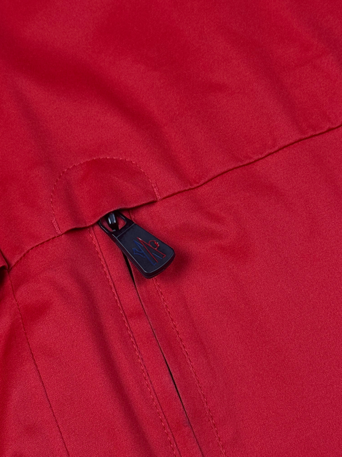 vintage Moncler windbreaker {S}