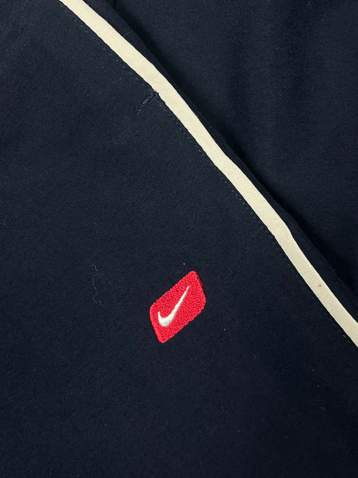 vintage Nike trackpants {S}