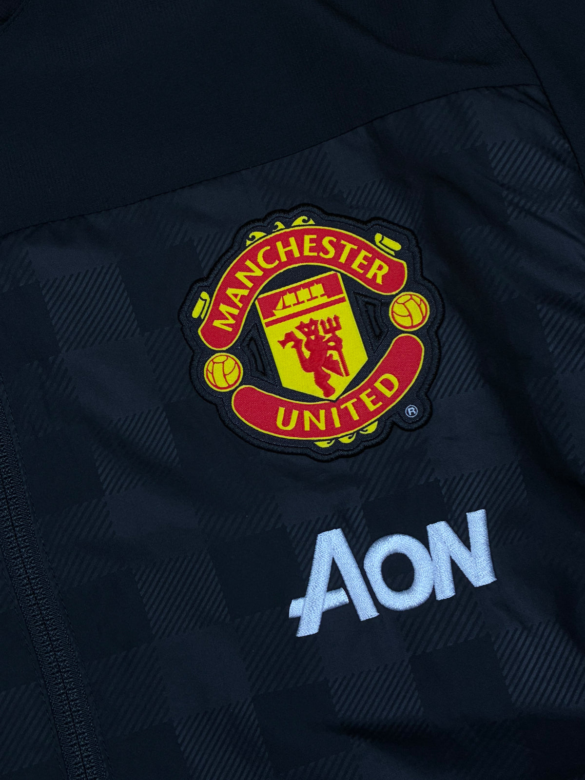 vintage Nike Manchester United windbreaker {M}