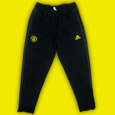 black Adidas Manchester United tracksuit {S}