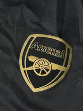Cargar imagen en el visor de la galería, vintage Puma Fc Arsenal 2015-2016 third jersey {L}

