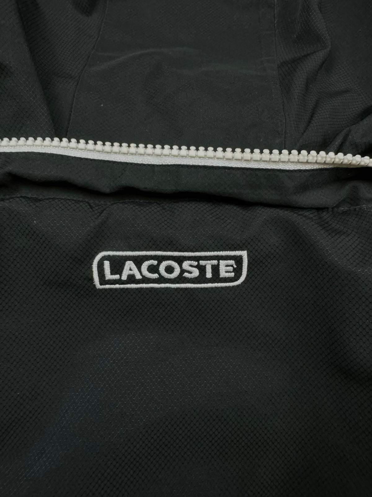 vintage Lacoste windbreaker {L}