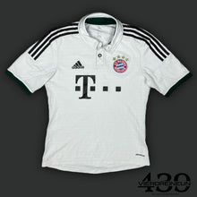 Charger l&#39;image dans la galerie, white Adidas Fc Bayern Munich 2013-2014 away jersey {S}
