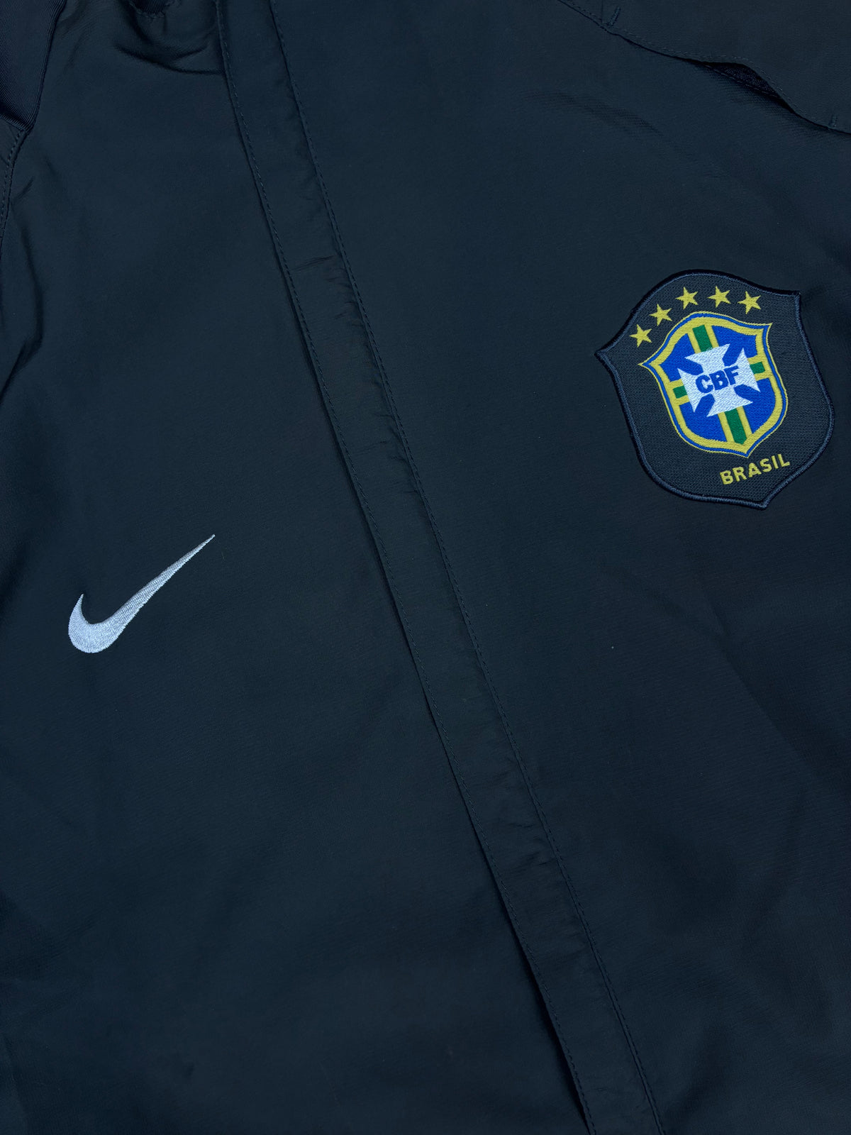 vintage Nike Brasil windbreaker {M}