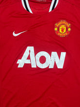 Cargar imagen en el visor de la galería, vintage Nike Manchester United 2011-2012 home jersey {M}
