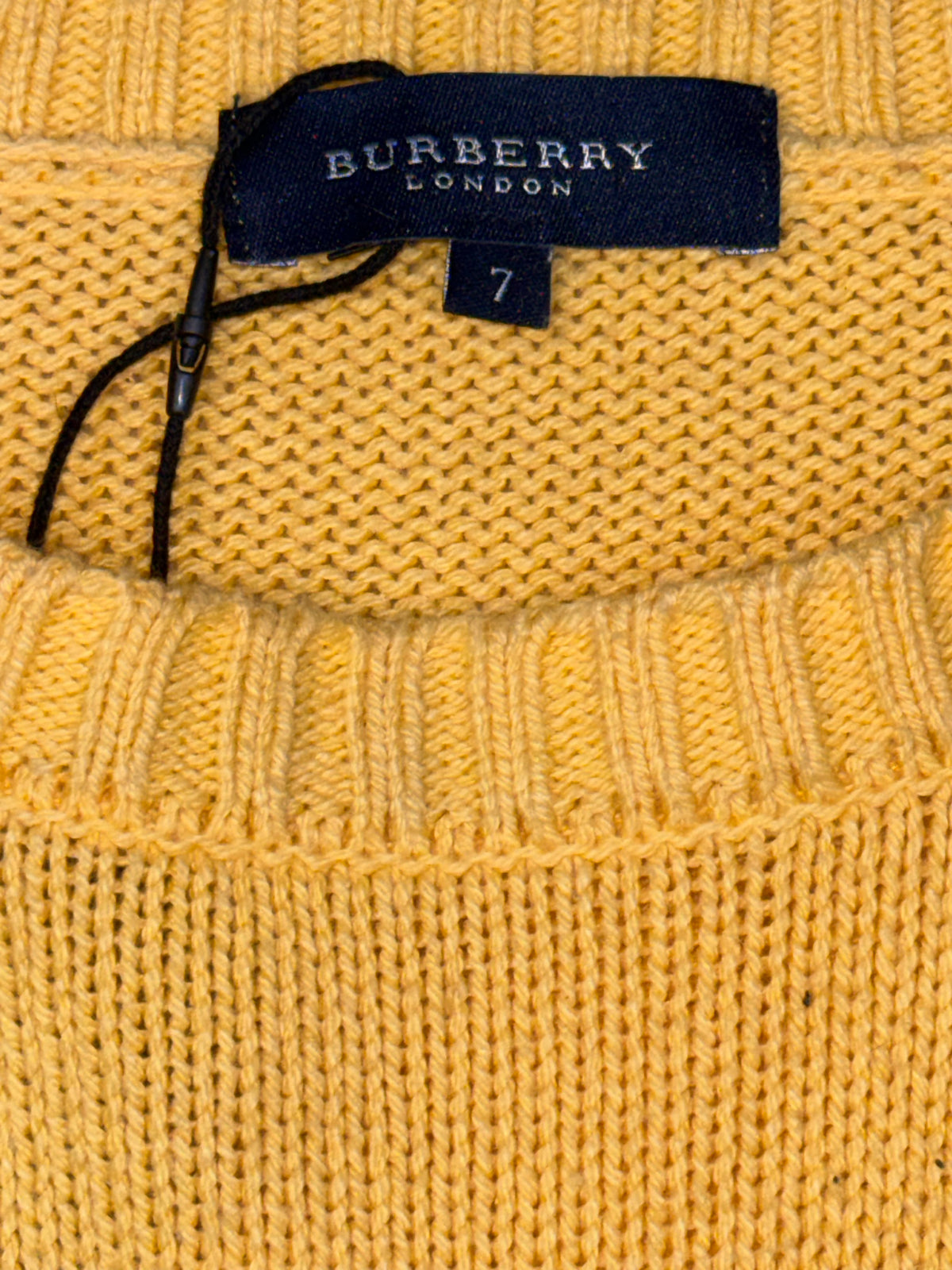 vintage Burberry knittedsweater {XL}